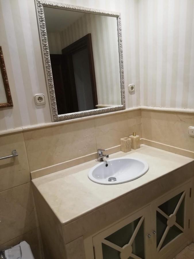 Estupenda Villa Con Piscina 5 Minutos Centro Granada Prohibido Fiestas Luaran gambar